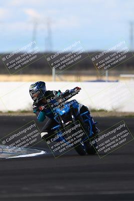 media/Mar-06-2025-YCRS ChampSchool (Thu) [[4f1e595087]]/Faster Group/Session 3 (Turn 1)/